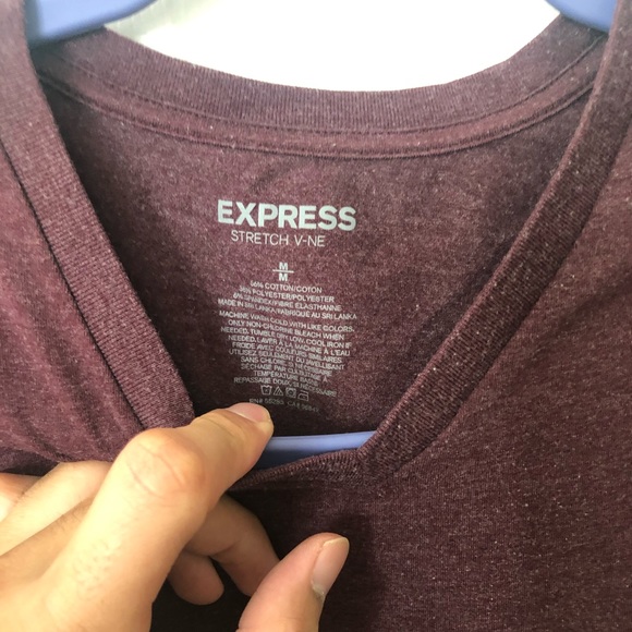 Express v neck - Picture 2 of 3